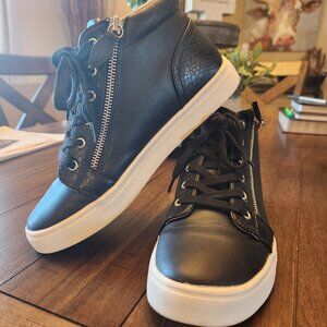 DV by Dolce Vita Ladies High Top Sneakers (7)